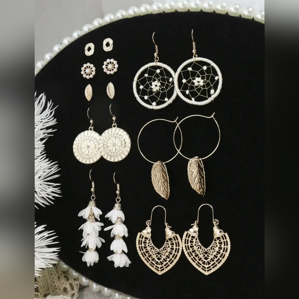 NWT Handmade 8 peice gold faux pearl and rhinestones tassle hoop earrings